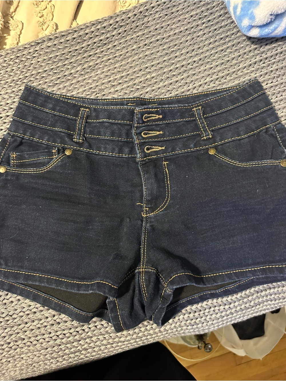 Blue Spice Dark Blue Triple-Button High-Waist Jean Shorts